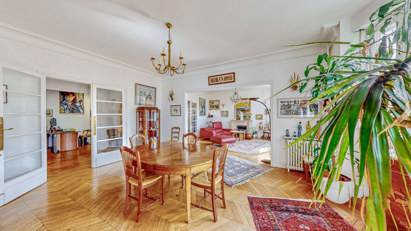 appartement 6 Pièces en vente sur PARIS (75016) - Plus de details