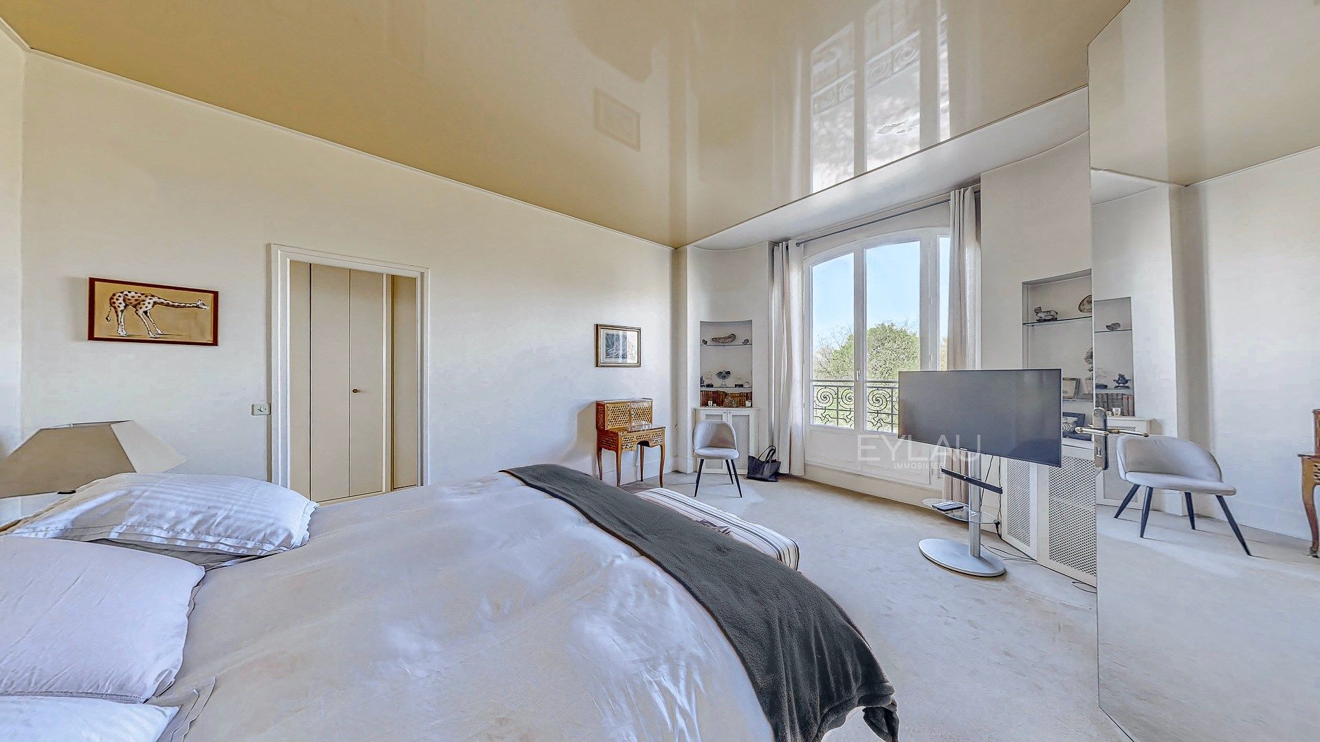 appartement 5 Pièces en vente sur PARIS (75016)