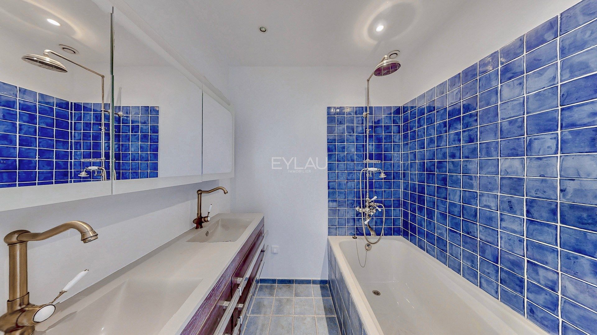 Appartement 3 pièces 52 m² · à Paris · 51,8 m² · 519 000 €