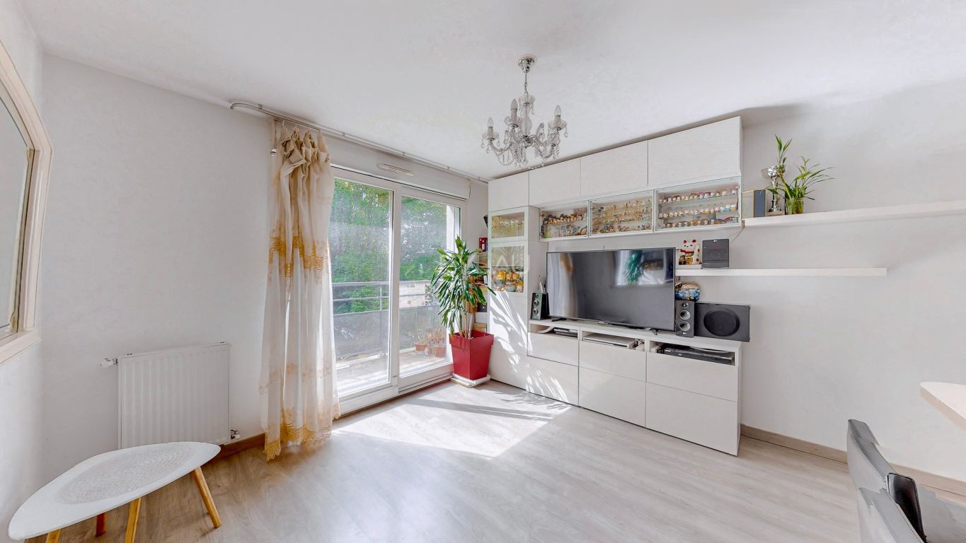 appartement 5 Pièces en vente sur VITRY SUR SEINE (94400) - Plus de details